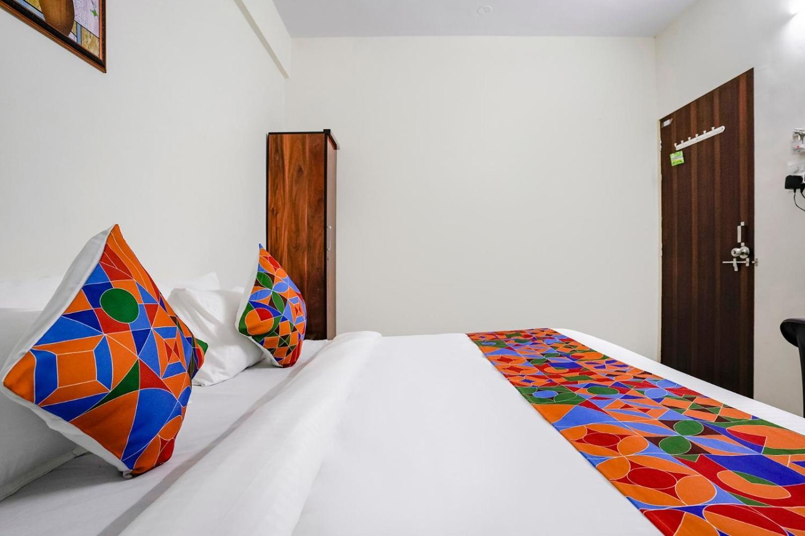 Hotel Comfort Caves นาสิก ภายนอก รูปภาพ