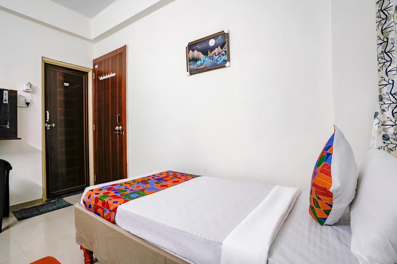 Hotel Comfort Caves นาสิก ภายนอก รูปภาพ